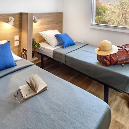 4 Etoiles - Efaaba * Roquebrune-sur-Argens